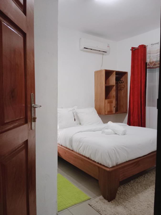 Residence Hoteliere L'Oceane Kribi Exterior photo